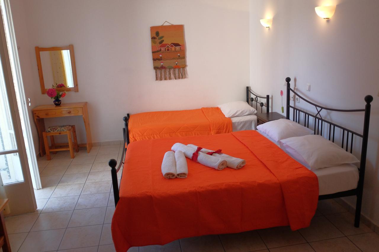 Des Roses Hotel Platanias  Eksteriør bilde