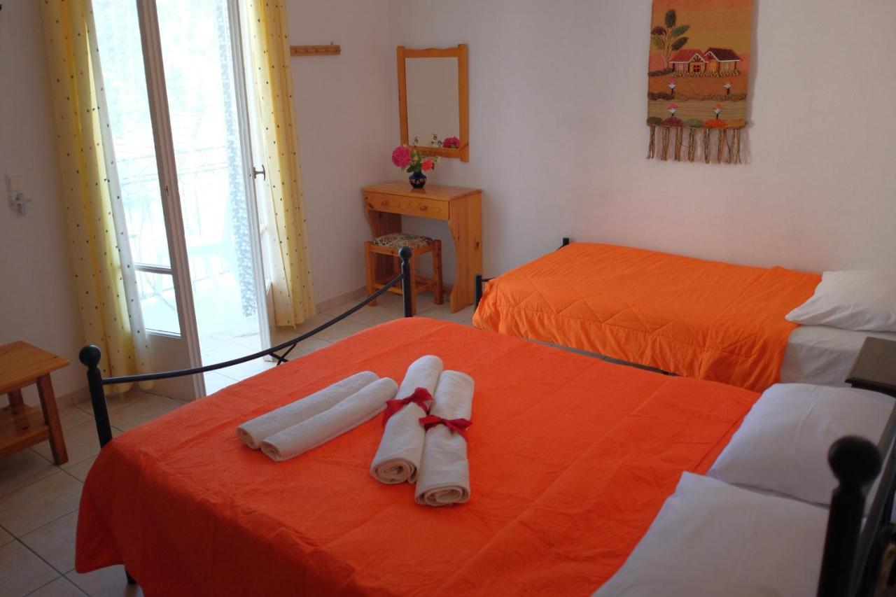 Des Roses Hotel Platanias  Eksteriør bilde